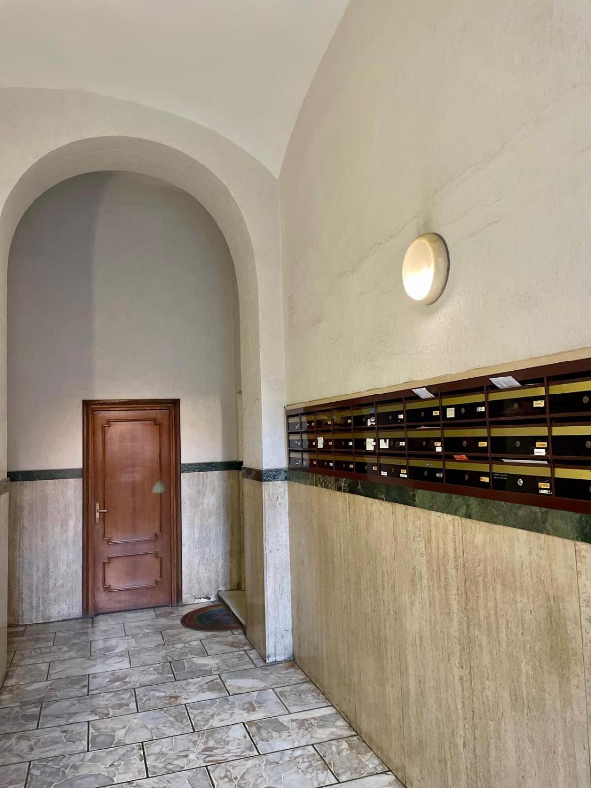 Domus Gaia Apartment Rome Exterior photo